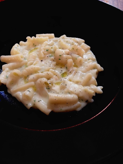 Fotografia caricata da OIP