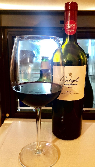 Fotografia caricata da OIP