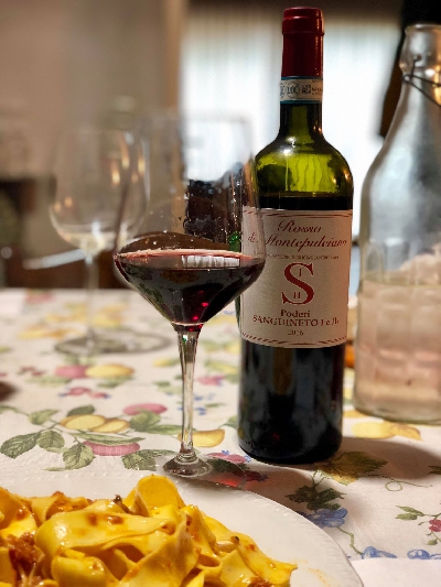 Fotografia caricata da OIP