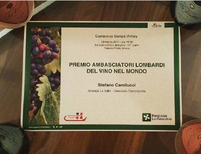 Fotografia caricata da OIP